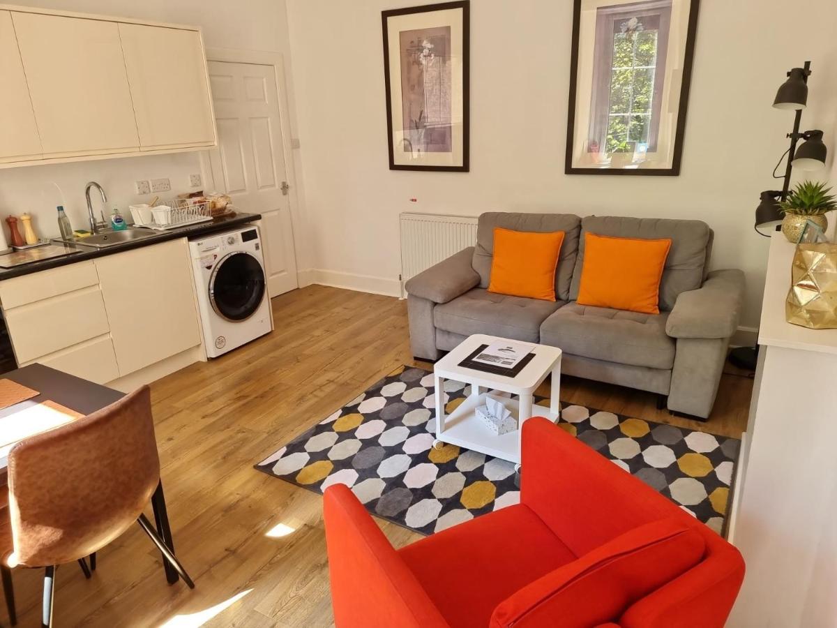 Charming Victorian Apartment, Close To Centre 인버네스 외부 사진